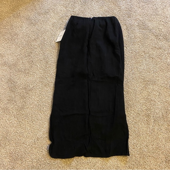 Black Midi Skirt - Picture 3 of 5